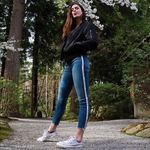 High rise branded jeans - Abercrombie & Fitch